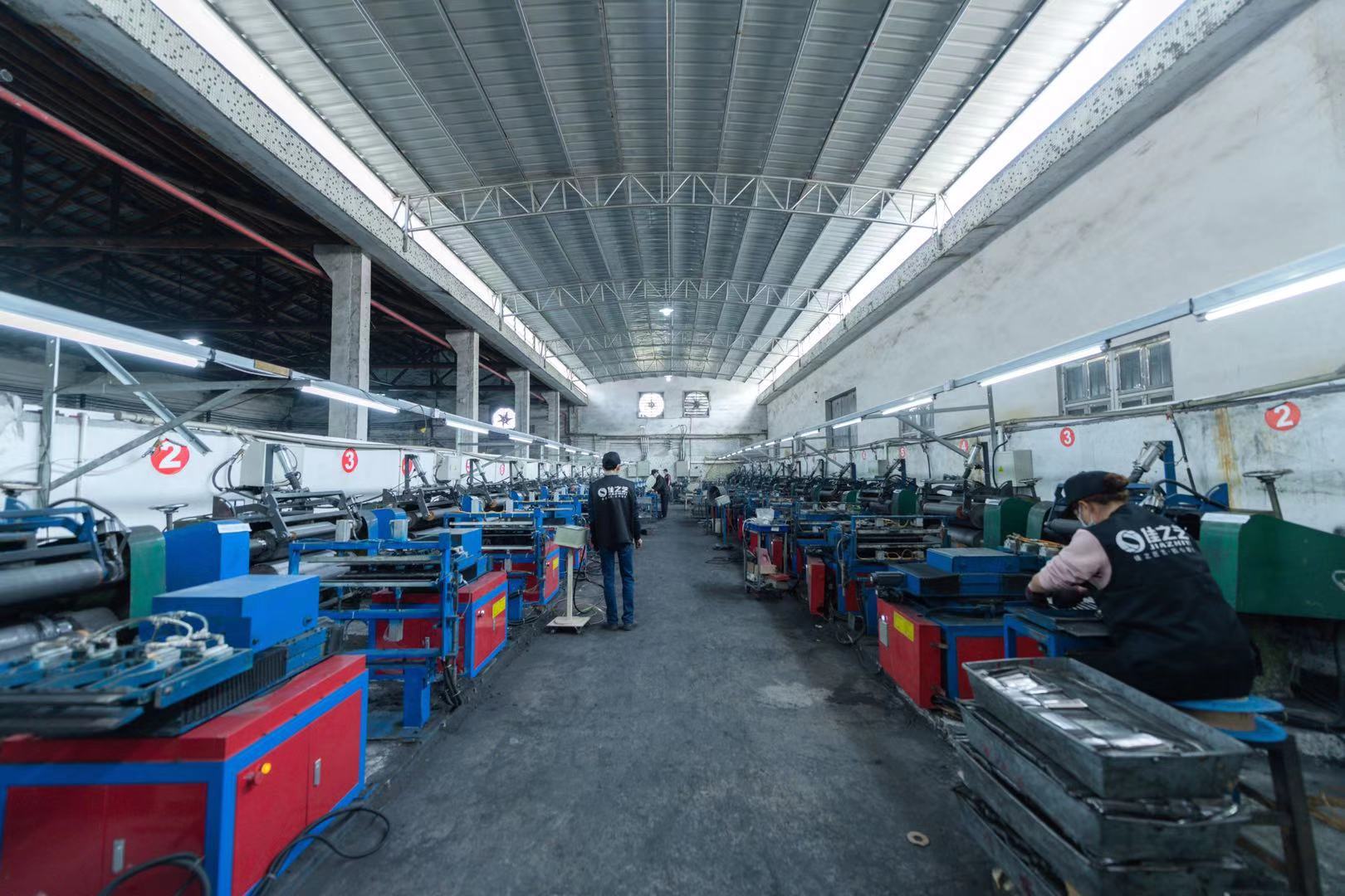 H1c8b9b01209f438c9e2e05927dbf1