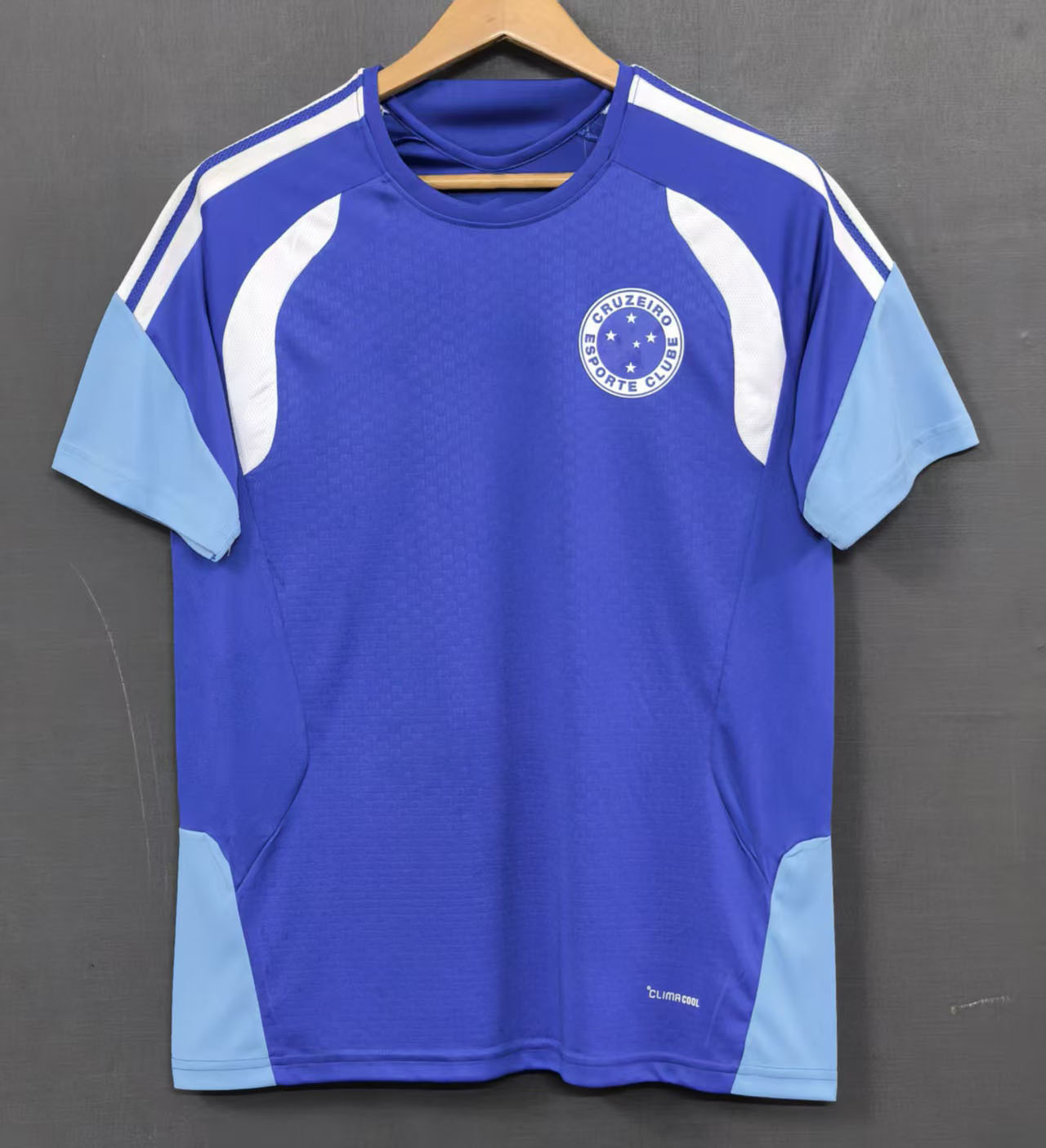 2.627 cruzero Training Clothing Blue