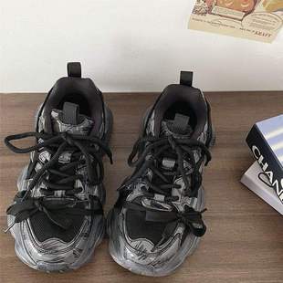 �ϵ�Ь�п����ʿС��Ь�T�f���������H��ٴ�����e��Ь��Ь