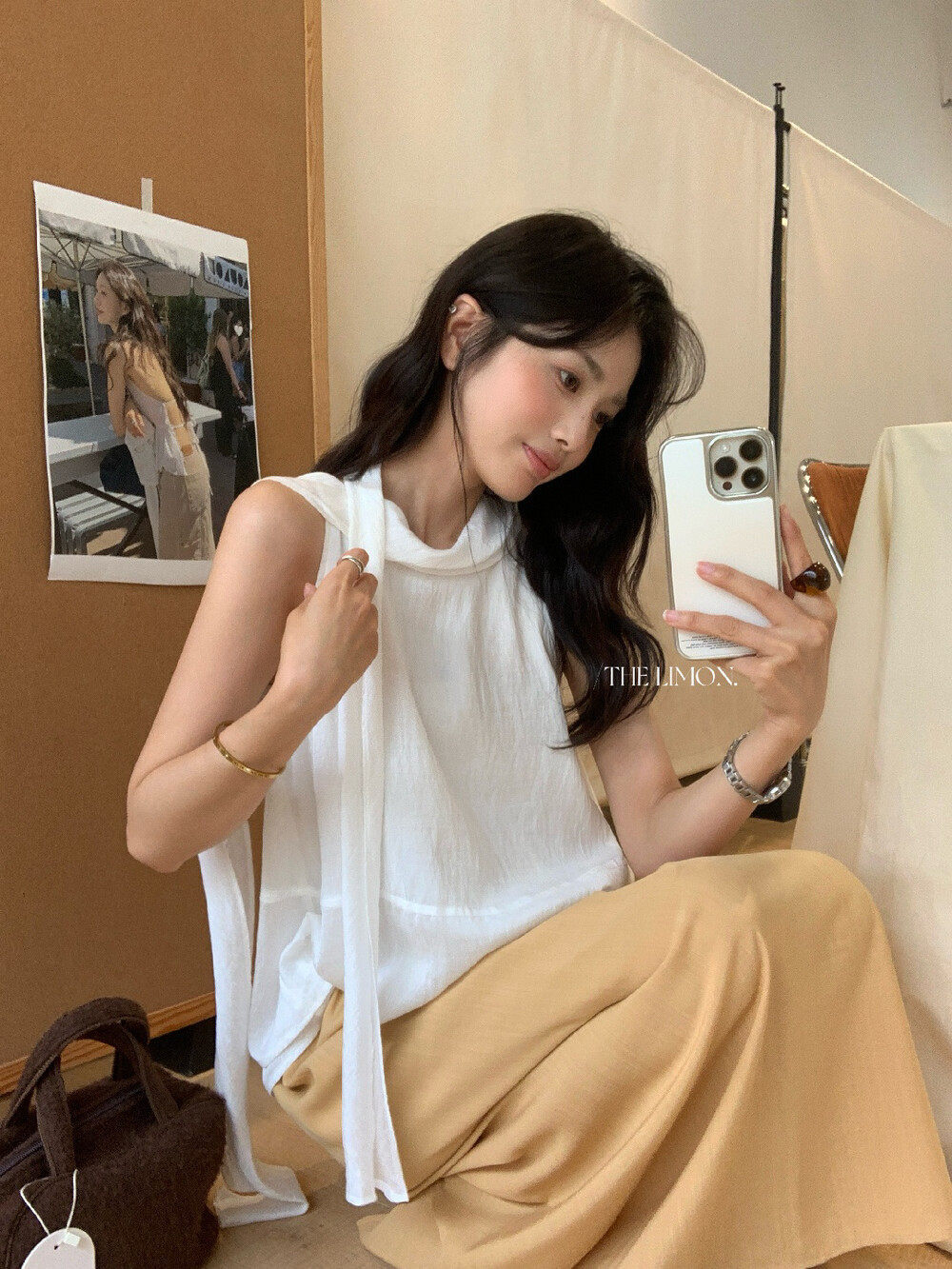 Áo hai dây nữ thiết kế dây rút phối nơ, mặc trước sau đều được, tôn dáng thon gọn — màu hồng, màu cam, màu trắng, xanh lá cây chi tiết 21