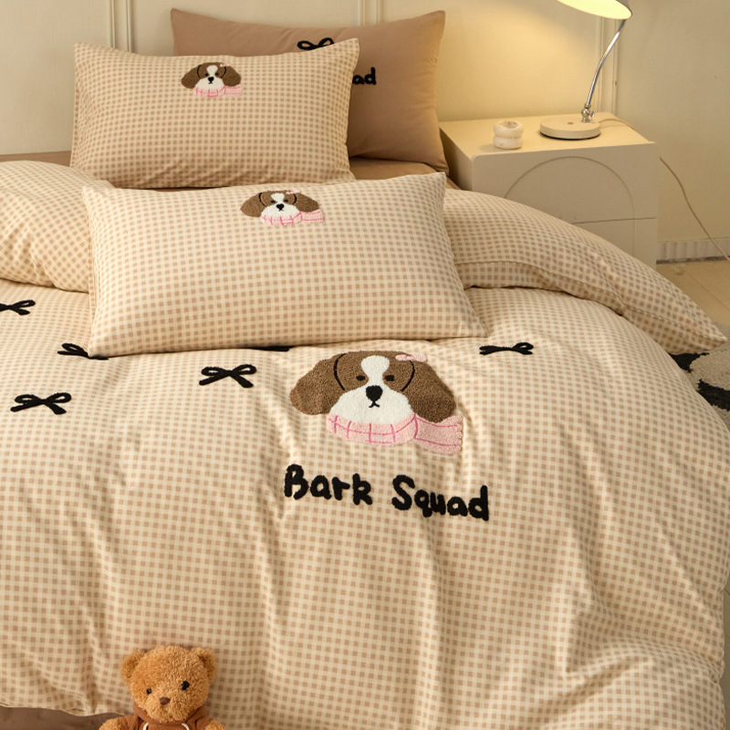 Cama de algodón grueso de clase A cuatro piezas de ropa de cama de invierno de algodón completo ropa de cama infantil cubierta de sábanas de tres piezas