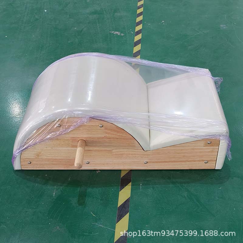 Spot Yoga Studio Cama plegable de arce comercial Exportación Equipo de fitness de alta calidad Pilates Equipo grande Cama central