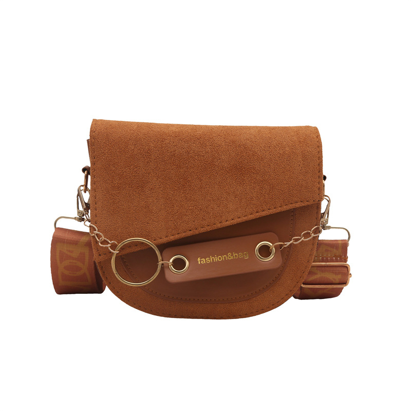 Bolsa de semicírculo nuevo color sólido mochila de hombro temperamento ancho silla de hombro bolso de moda 2025 diseño de moda esmaltado bolso de hombro