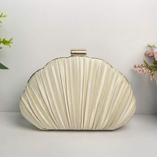 New Arrival High-End Party Pleated Evening Bag with Pearl Accents Handbag European and American Pleated Socialite Tote Bag Dress Bag