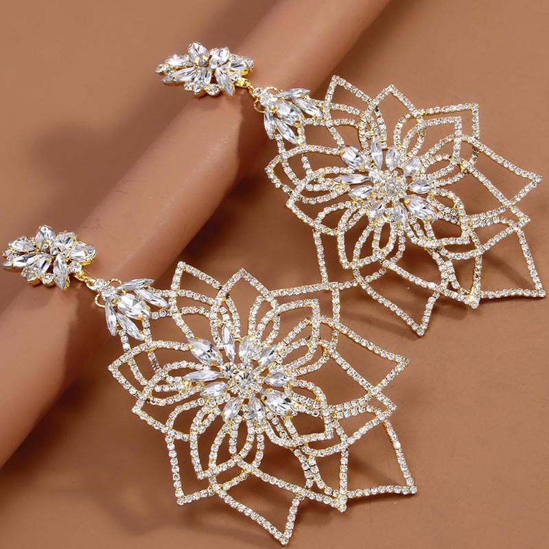 Europa y los Estados Unidos venden flores grandes diamantes exagerados retró alto sentido largo pendientes de boda pendientes de banquete