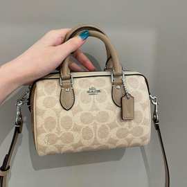 2025蔻家经典时尚单肩迷你印花枕头包百搭手提女包斜跨波士顿女包