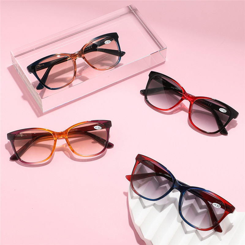 fashionable two-color glasses solar-powered for elderly