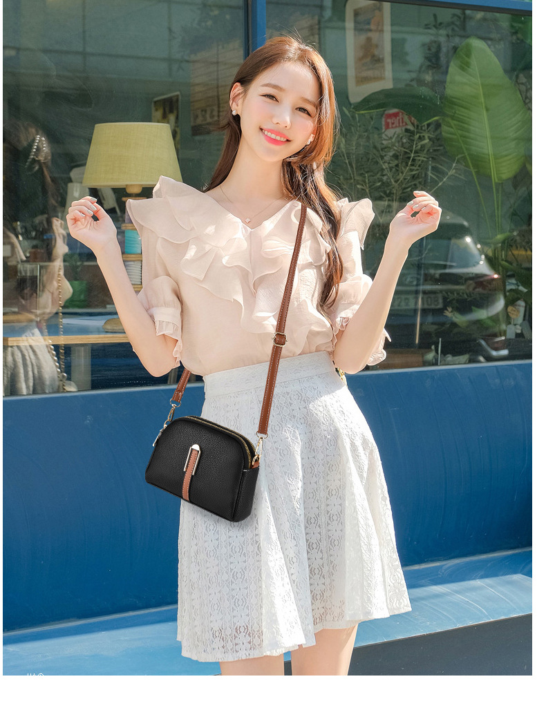 Small Shoulder Bag Image 1