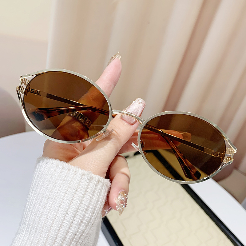 Sunglasses Men's New European and American Personality Oval Metal Sunglasses Women's Internet Celebrity Large Frame Letter Glasses Frame Sunglasses Men's New European and American Personality Oval Metal Sunglasses Women's Internet Celebrity Large Frame Letter Glasses Frame