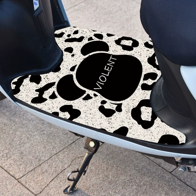 Electric vehicle foot mat — Easy to Care for Pedal Mats - trendy-bear-black-width-50length-70cm-rectangular-self-cut-wire-loop-sent-by-default