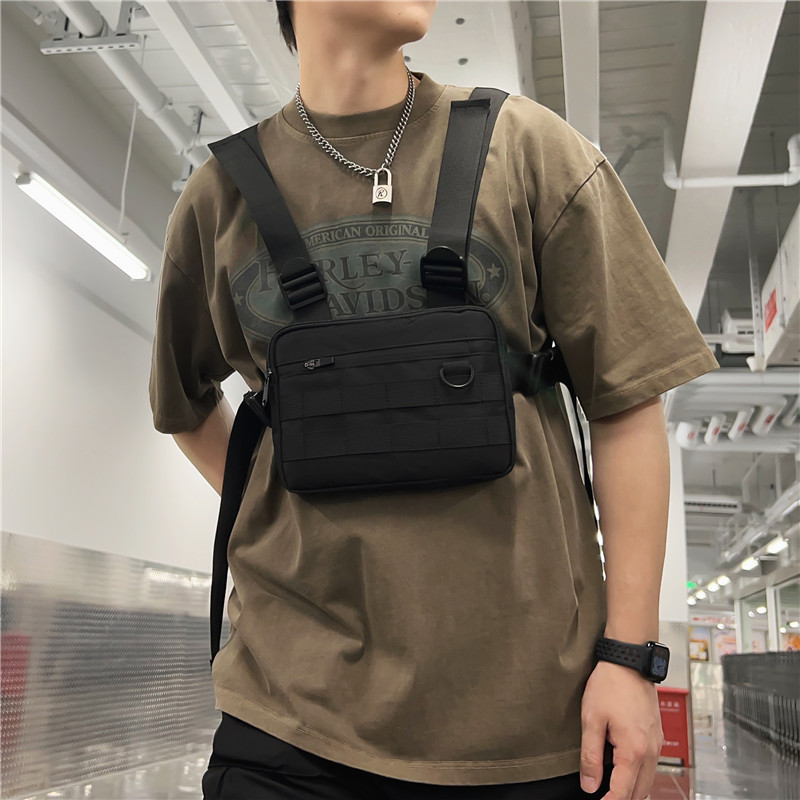 Tooling Vest Bag Tactical Heren Multifunctionele Tooling Functionele Wind Schouder Hip Hop Borsttas Voorkant Hangende Tas Vest Satchel_voghion.com