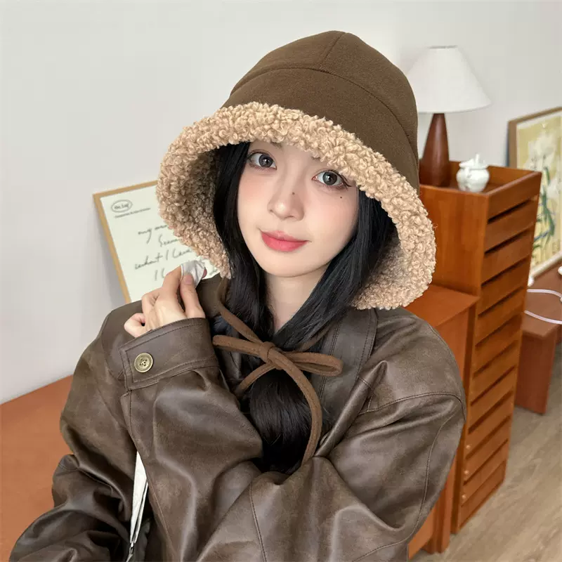 ins显脸小秋冬毛绒加厚保暖帽子女防风护耳羊羔毛百搭绑带渔夫帽