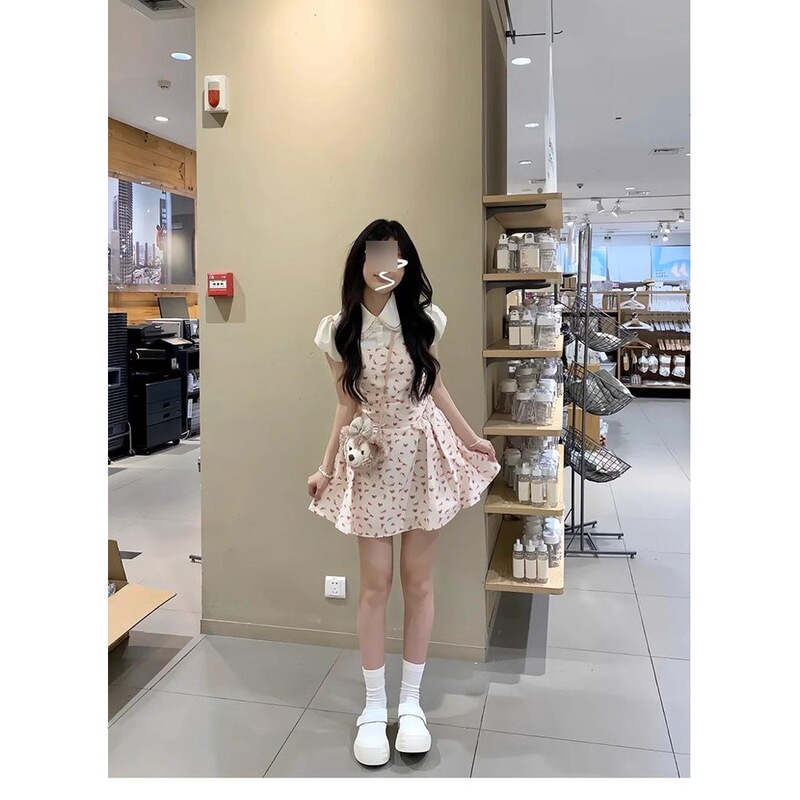 Sweet and Spicy Pure Desire Princess Cake Skirt Western-style Summer Doll Collar Super Fairy Age-reducing Fake Two-piece Floral dress Sweet and Spicy Pure Desire Princess Cake Skirt Western-style Summer Doll Collar Super Fairy Age-reducing Fake Two-piece Floral dress