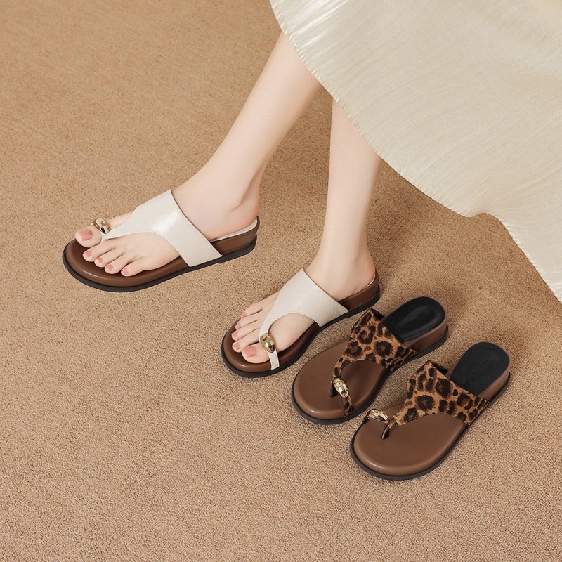 Dép sandal nữ xỏ ngón họa tiết da báo đế mềm — KN399 Hoa văn báo