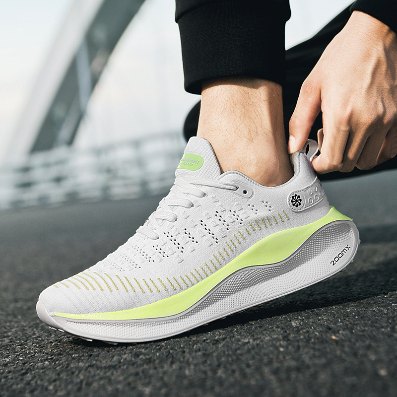 Ultra light running sneakers all-season