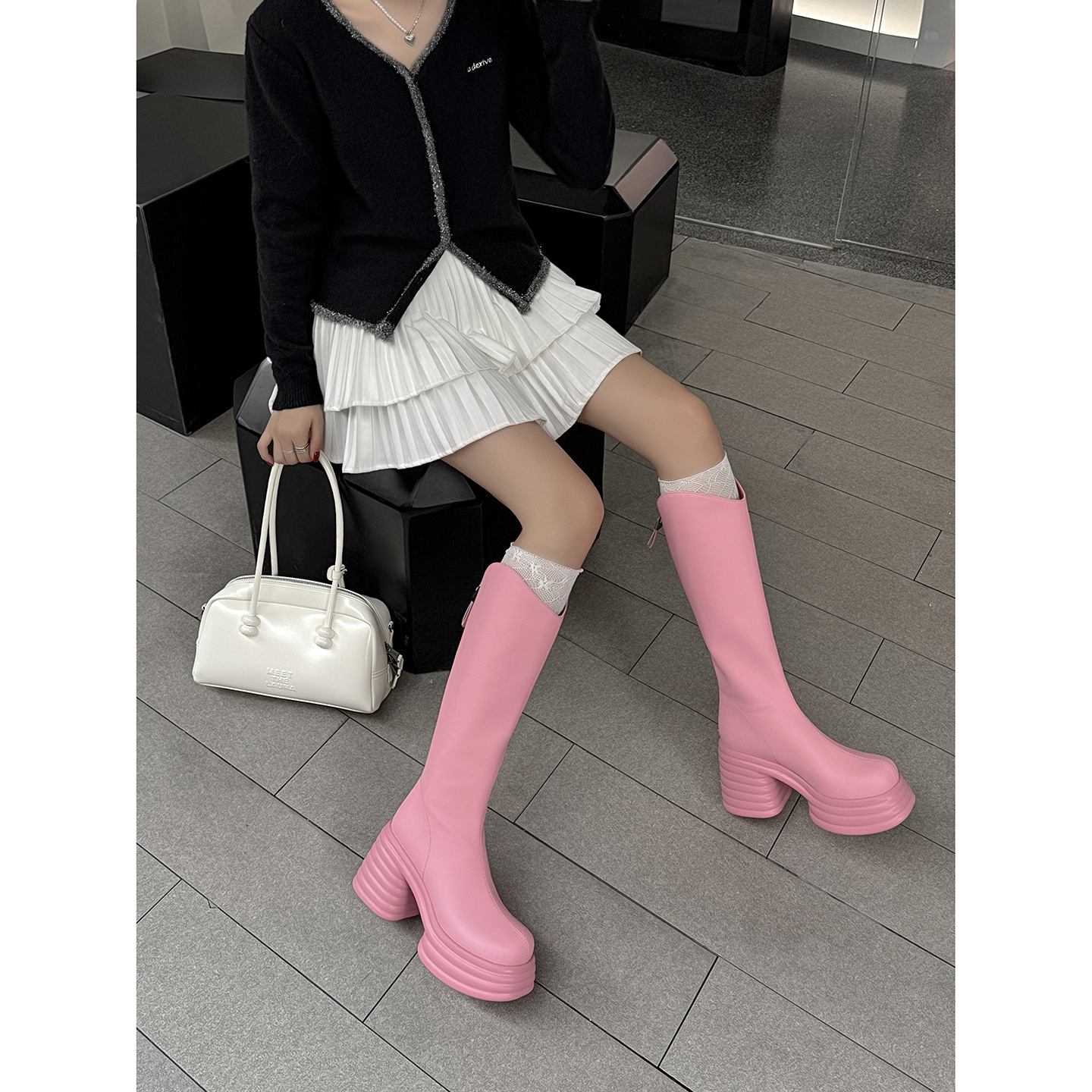 Lớp lót nhung màu hồng 12cm