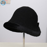 2026�ﶬ�¿�ʱ�����ʸаٴ���ñë�ޱߺ�����󿪲�װ��ˮͰñ