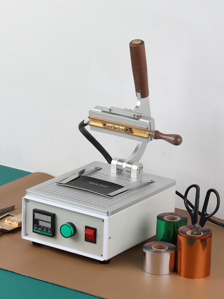 小型手动皮革黄铜版活字铜模手工皮具热压烫印机器数字字母烫金机