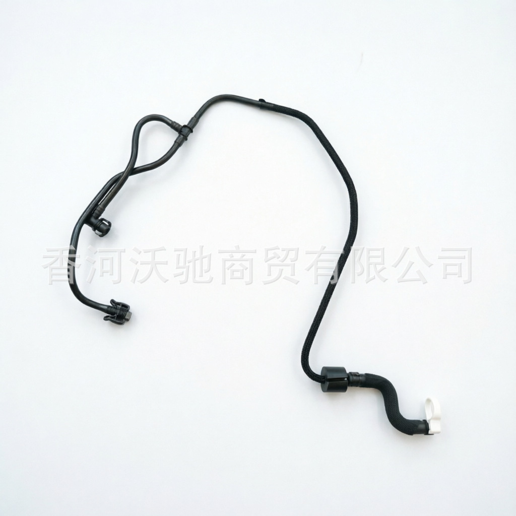 T2R5910 is suitable for the Jaguar FTYPE auxiliary water reservoir hose and coolant reservoir hose