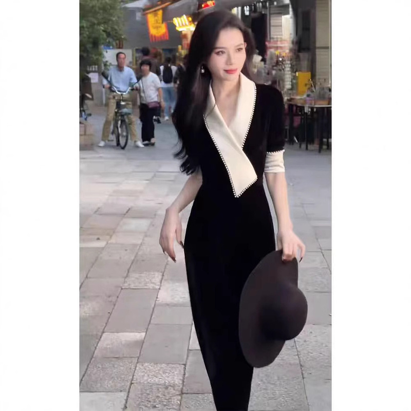 Winter aura strong socialite temperament dress high-end formal occasion Hepburn style black waist dress Winter aura strong socialite temperament dress high-end formal occasion Hepburn style black waist dress