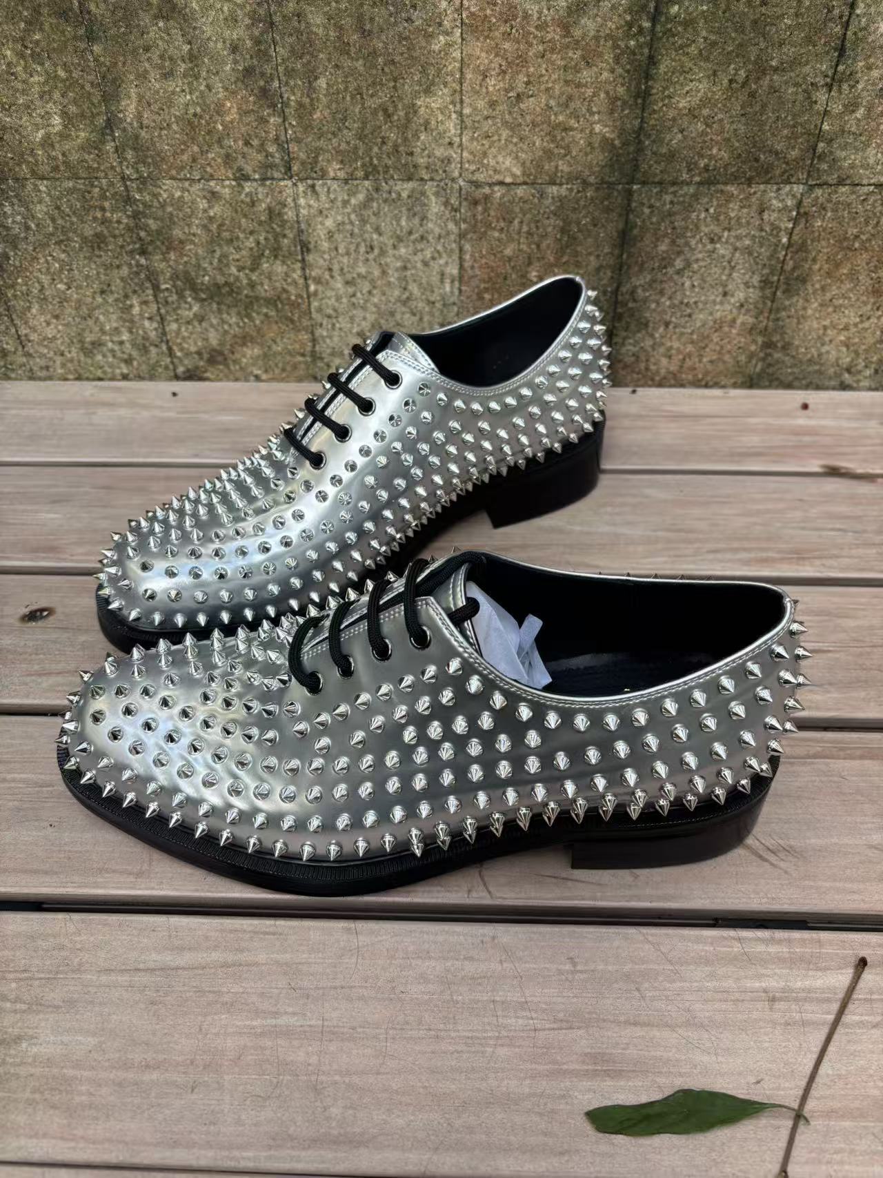 Heren business instappers van leer met studs voor bruiloften_voghion.com