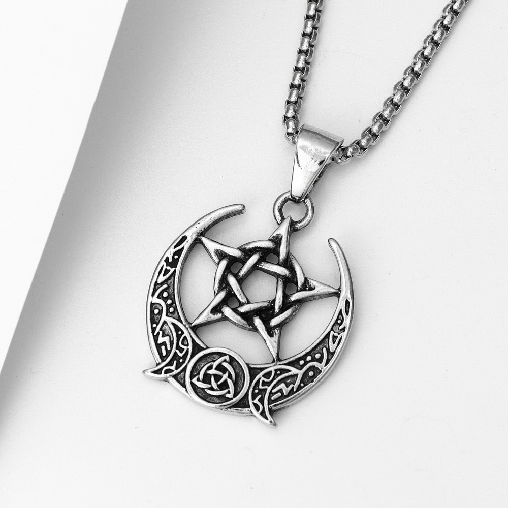 Alloy, Iron Material Celtic Knot Pattern Hip-Hop Vintage Style Streetwear Celtic Knot Alloy Iron Plating Men's Pendant Necklace Men Pendant Necklaces