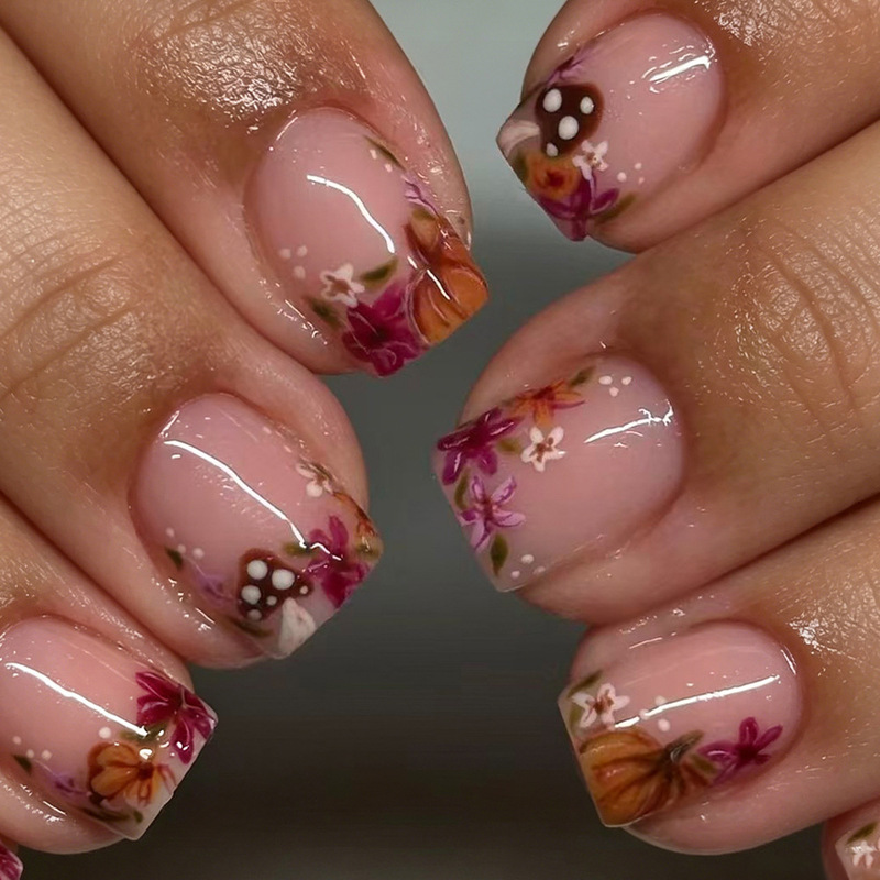 Cross-Border Wearable Nails for Autumn: Pumpkin, Maple Leaf, Flower, Mushroom, Warm Colors, Thanksgiving Press-On Fake Nails