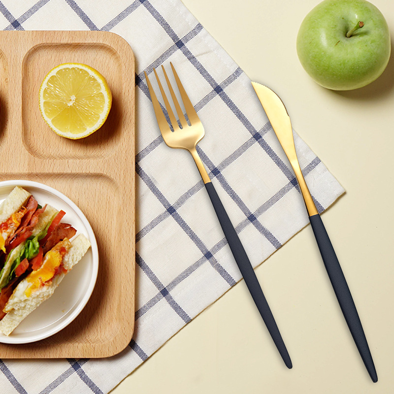 304 cuchara de acero inoxidable subred rojo portugués cuchillo tenedor cuchara de café de oro Acero inoxidable vajilla occidental traje