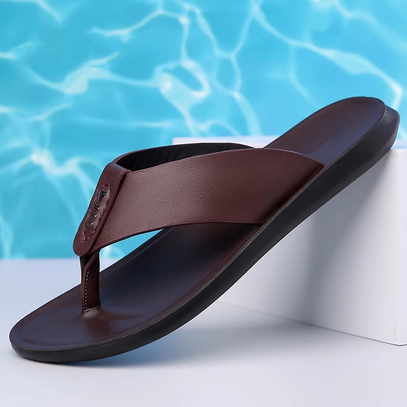 Sandals Men's 2025 Summer Flip-Flops Soft Bottom Anti-slip Waterproof Leather Sandals Outdoor Clip Slippers Men's Beach Shoes