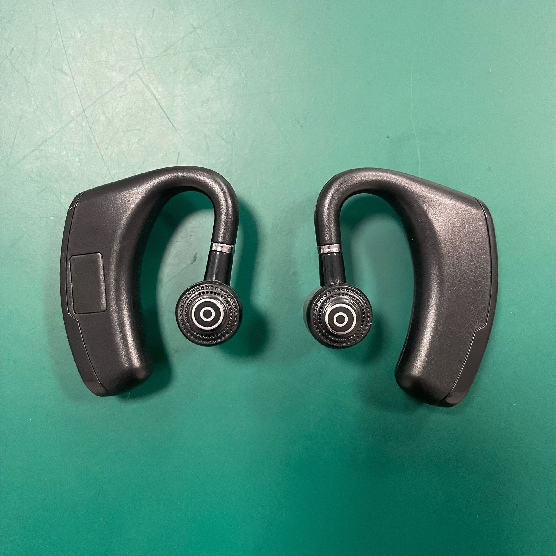 V9 Noise-Cancelling Digital Call Ear-Hook Style 5.3 Screen 5.3 Ultra-Long Battery Life Supports Music Wireless Waterproof Headphones