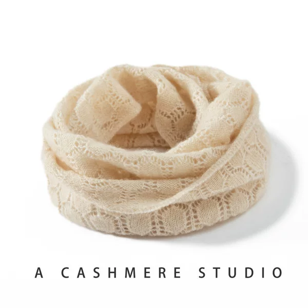 Simple Korean-style solid-color cashmere neck warmer for women, featuring a hollow knit design, a faux collar, and a neck-protecting, cold-resistant, and easy-to-wear neck scarf