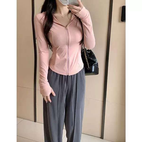 Women's Ice Silk Sun Protection Jacket, Summer Slim-Fit Yoga Top, 2026 New Model, Hooded Cardigan, Versatile Thin Coat