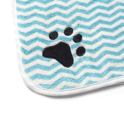 Amazon pet bath towel microfiber dog bathrobe absorbent cat towel cross-border pet supplies wholesale