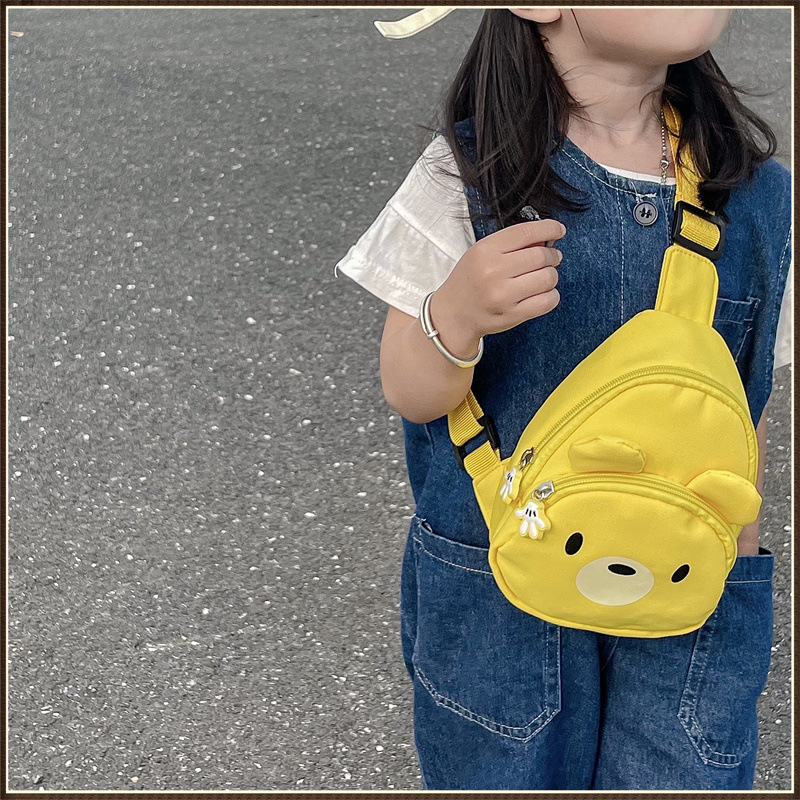 Kid's Medium Nylon Cartoon Cute Square Zipper Crossbody Bag display picture 8