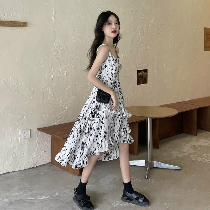 프랑스 꽃 해변 해변 긴 드레스 작은 여성을위한 하이 엔드 서스펜더 드레스 여름 2025 새로운 스타일