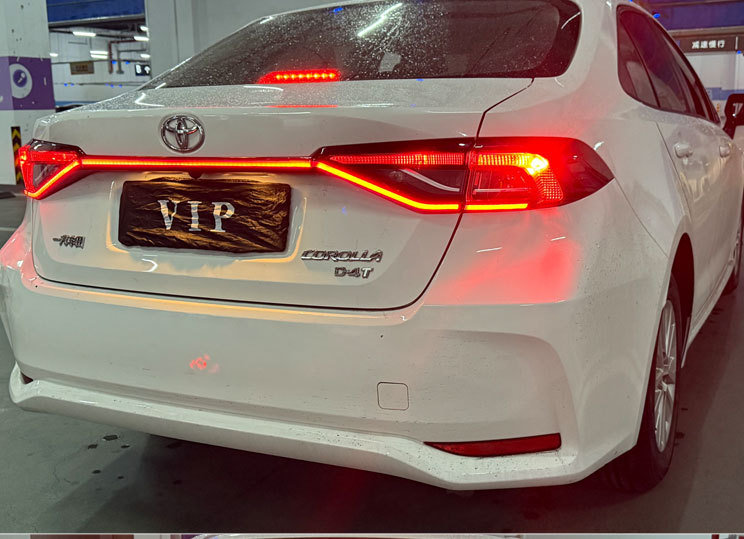 Suitable for 19-24 Toyota Corolla Through-Light Toyota Corolla Modified Led Tail Light Trunk Light