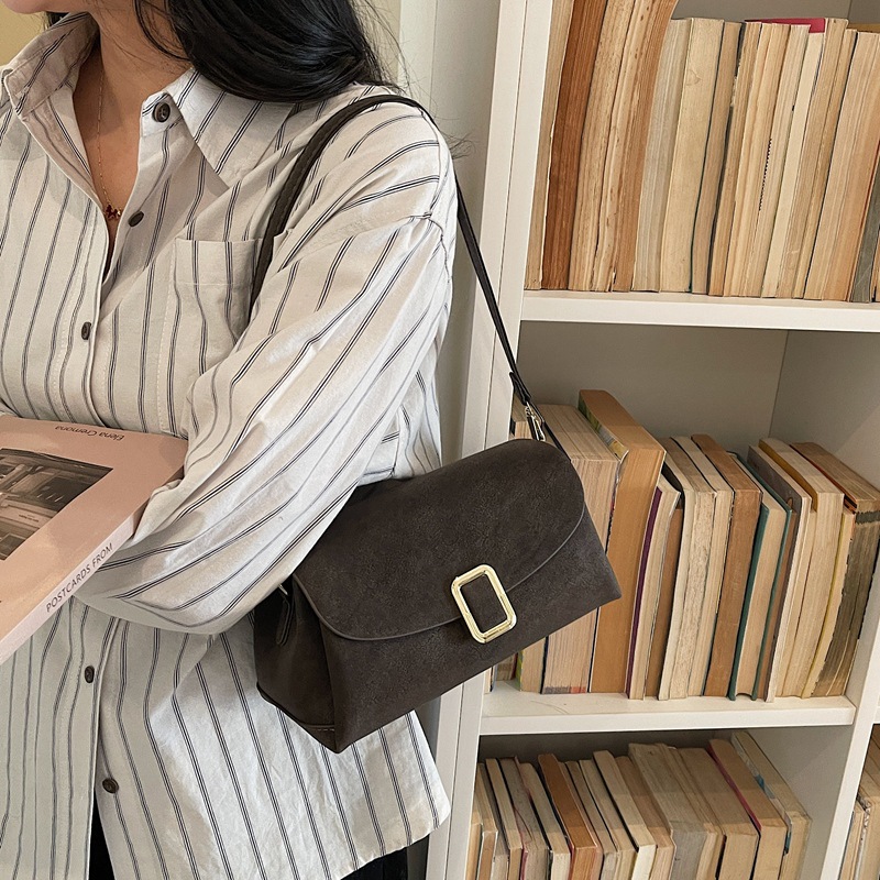 Nichezhong bolso de lujo ligero multicapa para mujeres 2026 nuevo estilo retro universal bolso de almohada de viaje diario mochila