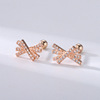 Fashionable brand screw, universal earrings, simple and elegant design, flowered