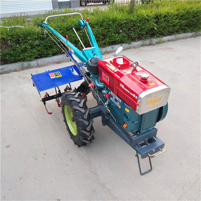 手扶拖拉机农耕运输圆盘犁翻土机柴油18马力电启动手扶式拖拉机