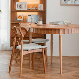 亚玎集美圆桌北欧简约小户型现代实木樱桃木原木餐桌家用休闲饭桌