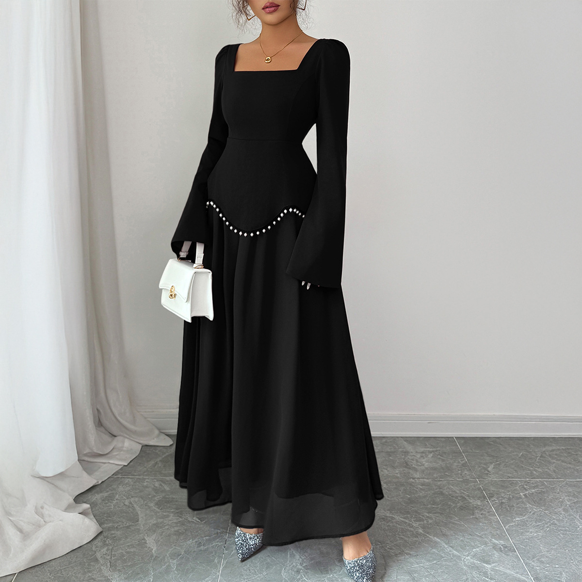 Women's Elegant Long-Sleeve Maxi Dress