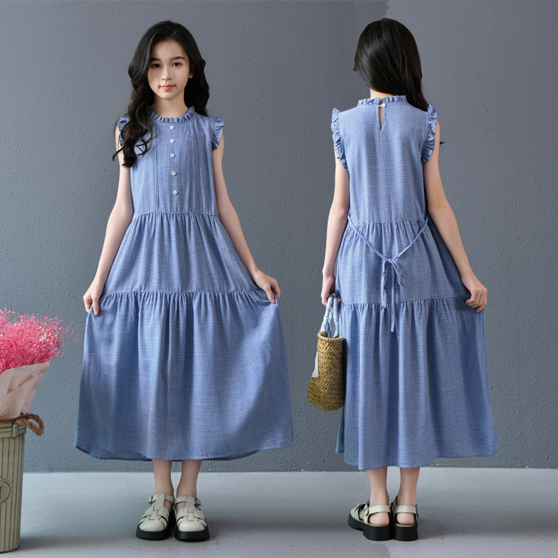 Vestido de manga voladora con cordones a cuadros de estilo de verano de niña nueva falda de línea media de temperamento de niña