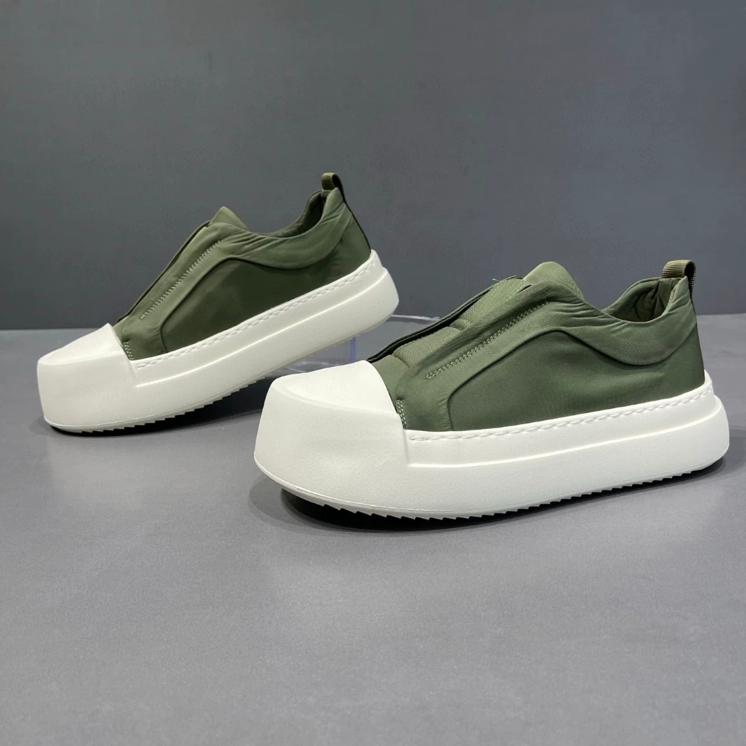 Мужская легкая роскошная обувь на холсте с толстой подошве 2025 новый тренд