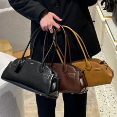 2025新款Empire Carryall 34高级质感油蜡皮法棍腋下包单肩手提包