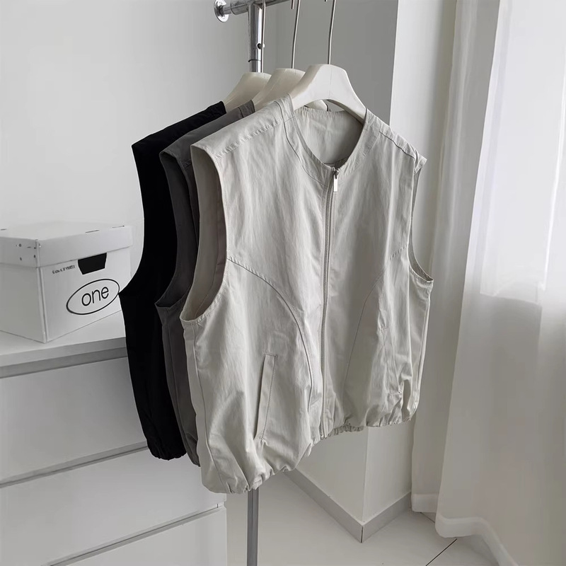 Japanese-Style Round-Neck Zip-Up Sleeveless Layered Vest Jacket for Women, New Spring and Autumn Style, Loose and Simple Versatile Top