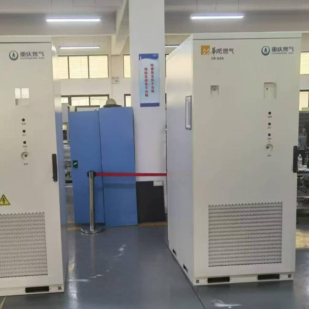 SZ100KW/215KWH液冷储能柜，100KW/241，261KWH