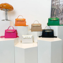 �͹Ÿ������Ů�r�к��s���С����2026�����¿�С���μ�Ů��