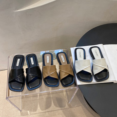 方頭拖鞋女外穿平底時尚2024年夏季新款軟皮韓版百搭法式氣質涼拖