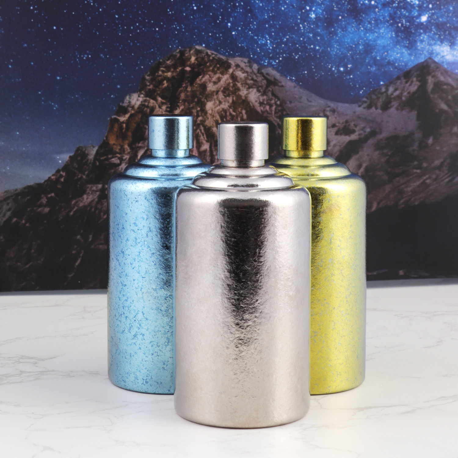 500ml超轻材质纯钛酒瓶户外便携式防漏白酒瓶大容量高档礼品酒罐