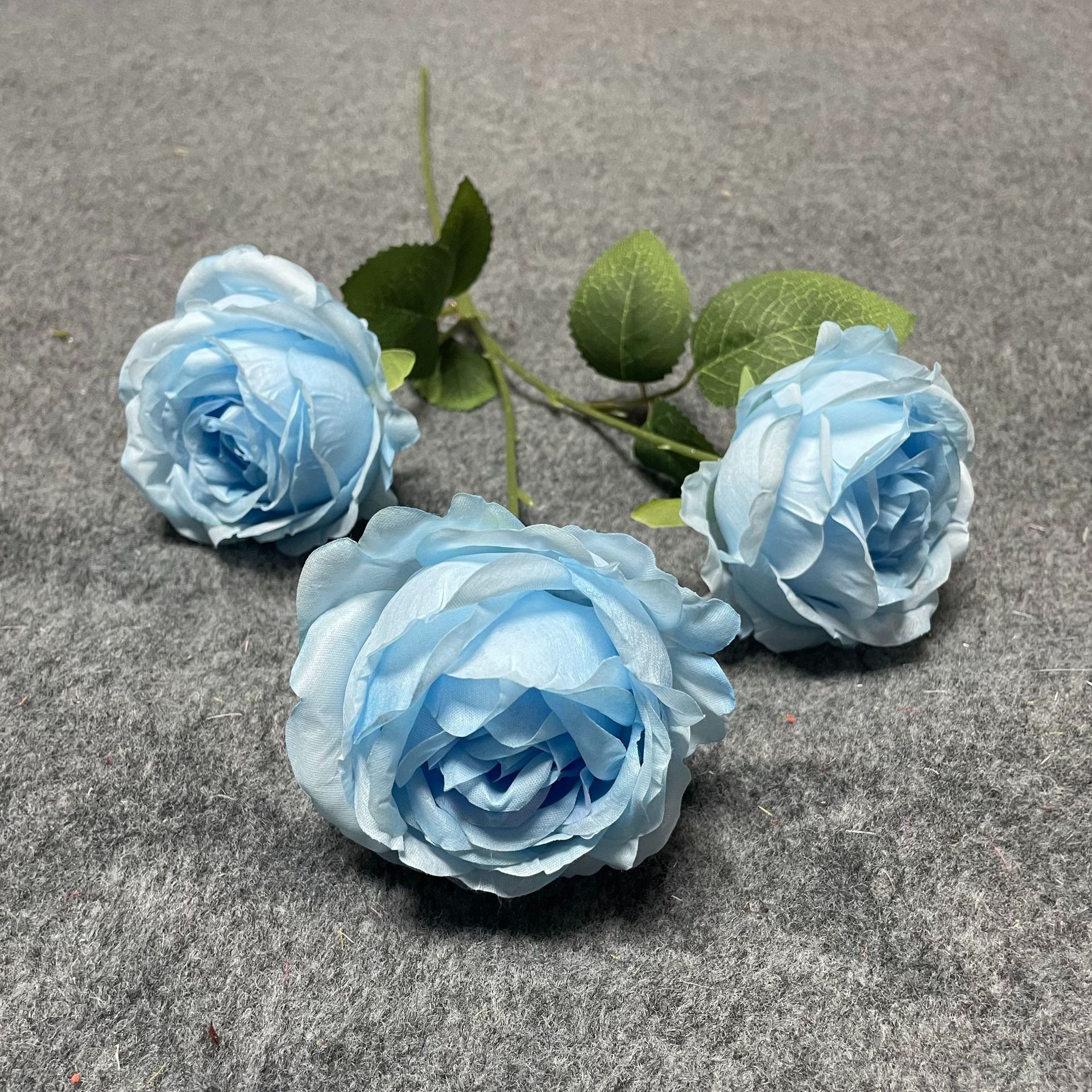 파란색